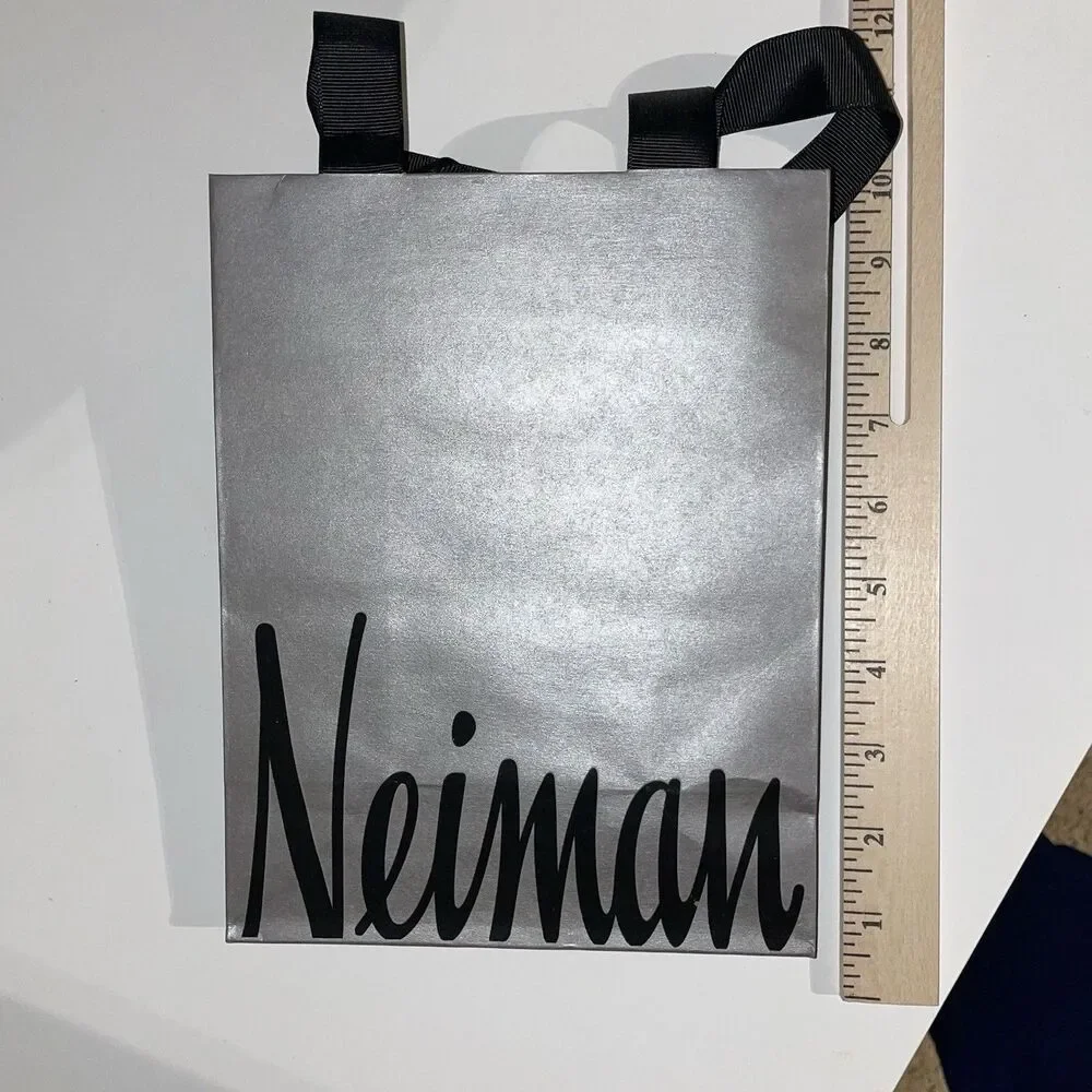 Neiman Marcus Empty Paper Grey Silver Shopping Bag Black Handles 9 x 7 x 4